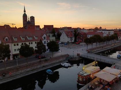 Stralsundin ilta-aurinko