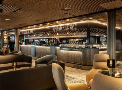 Kuva: Finnlines Stellar Lounge Barrel Bay bar