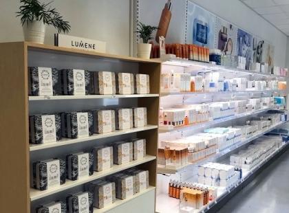 Kuva: Lumenen tehtaanmyymälä