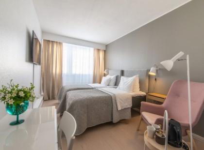 Hotelli Sparre Comfort Twin -huone.