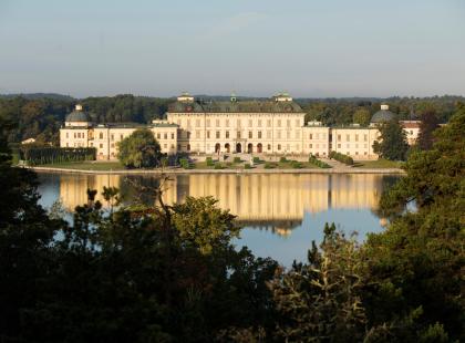 Drottningholmin linna. Kuva: Melker Dahlstrand/imagebank.sweden.se