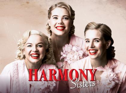 Kuva kesäteatterin logosta Harmony Sisters.