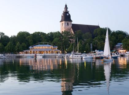 Naantali illalla (c) Visit Naantali.