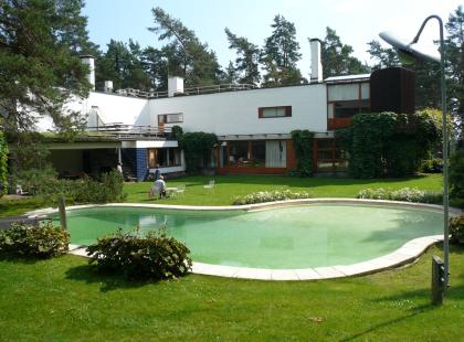 Villa Mairea & uima-allas.